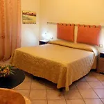 Pensión La Cittadella 2*