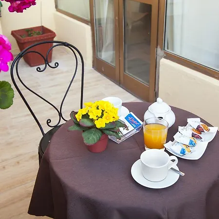 ゲストハウス ラ チッタデッラ